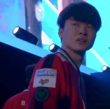 火箭需要交易补强，他们应该如何交易，让阵容更加强大？